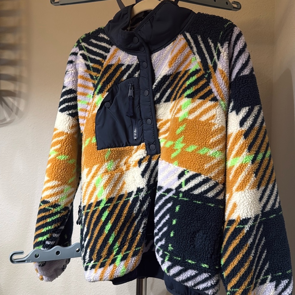 NWT Free People Movement Hit The Slopes Pullover Jacket Size L